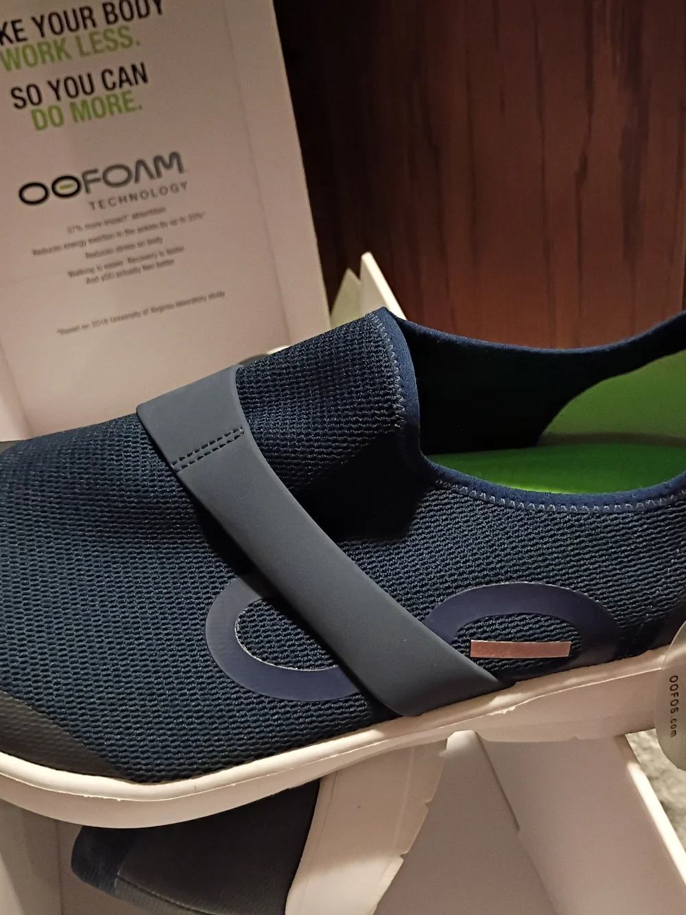 OOFOS comfortable casual